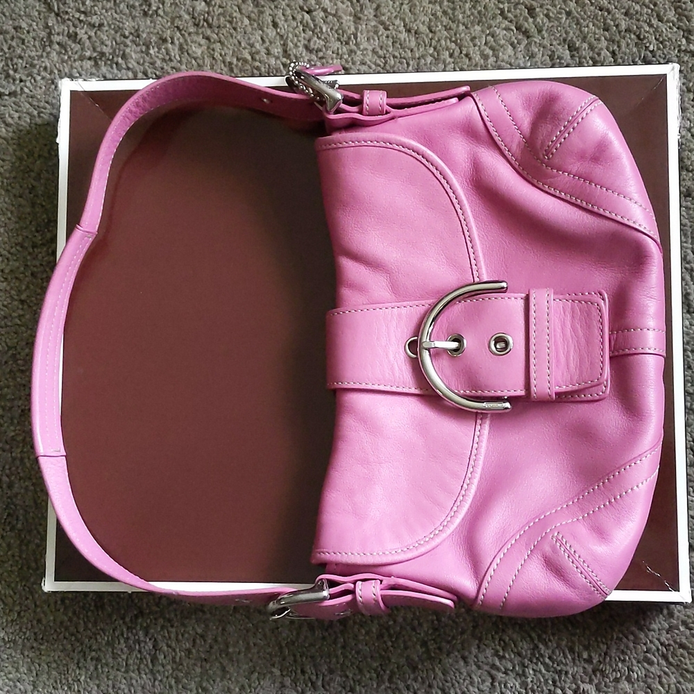 Coach pink leather shoulder bag